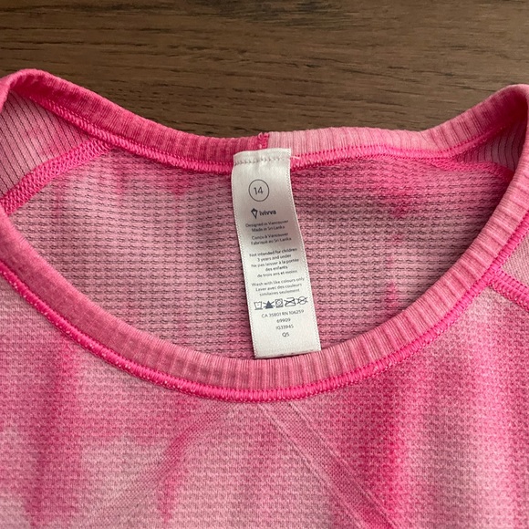 Ivivva shirt - Picture 2 of 3